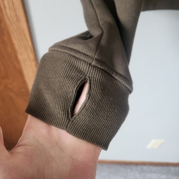 LasLuLu Zip-Up Jacket - Picture 2 of 9